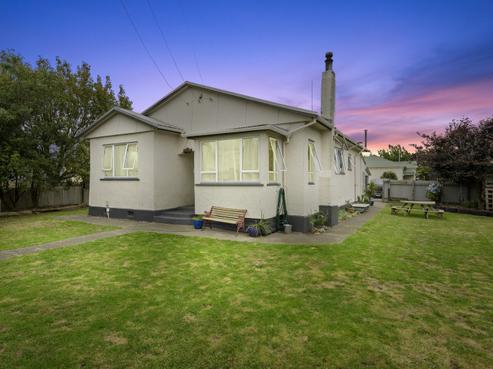 2 Standish Street, Inglewood