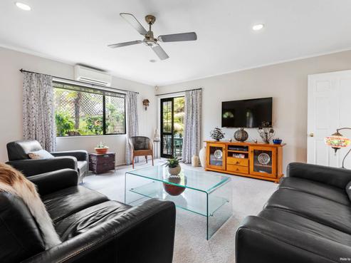 5 Marbella Drive, Massey