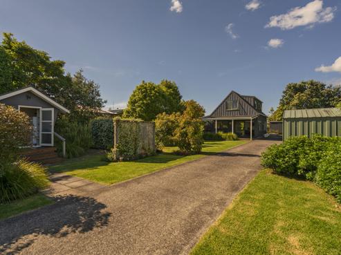 17 White Street, Whitianga
