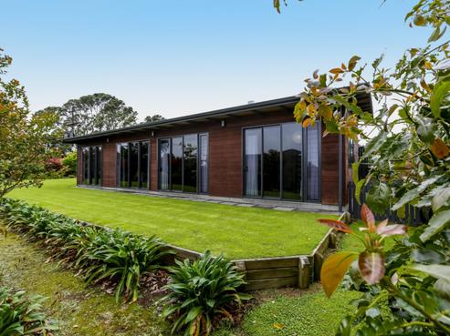 34 Carthew Street, Okato