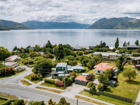 132 Capell Avenue, Lake Hawea
