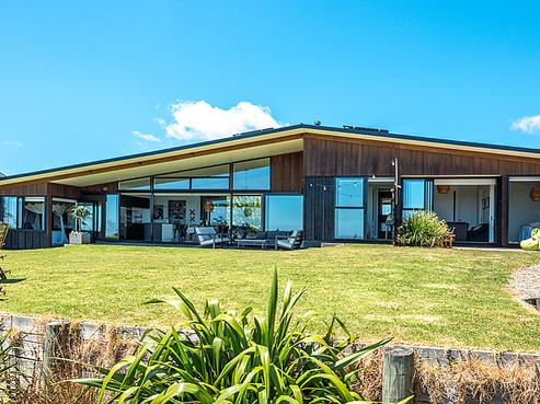 14 Tiri View Road, Palm Beach