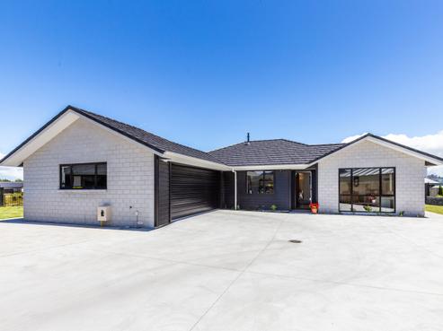 24 Harakeke Drive, Wharewaka