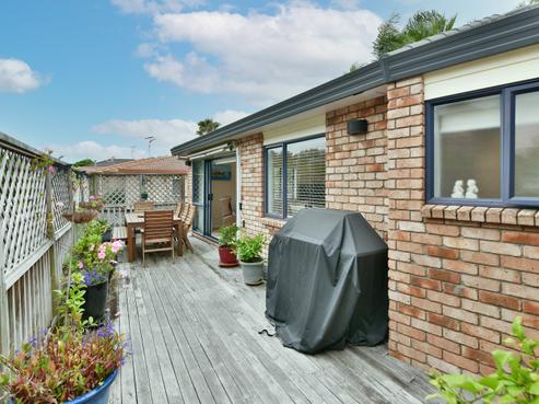 31 Red Hibiscus Road, Stanmore Bay