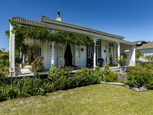 13 Wallace Road, Waipukurau and Surrounds