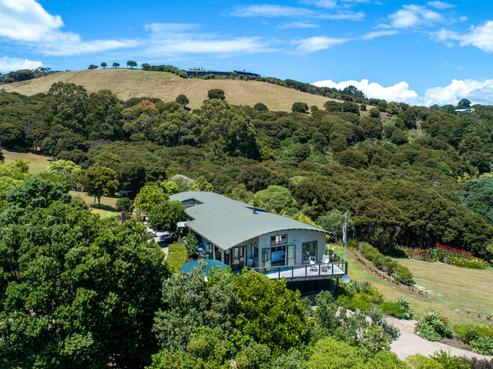 76 Vintage Lane, Waiheke Island