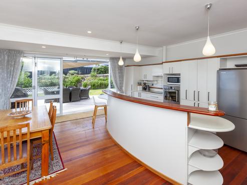 21 Arthur Street, Paraparaumu Beach