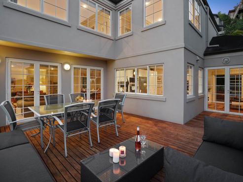 51 Penguin Drive, Murrays Bay