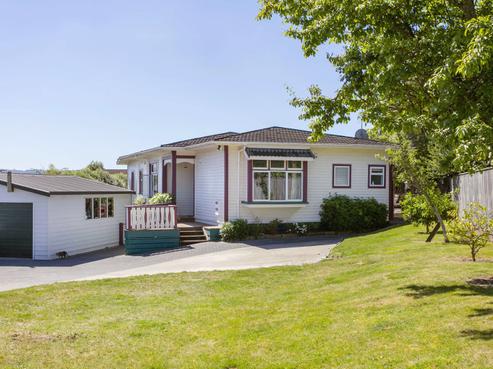 124 Gillies Avenue, Taupo