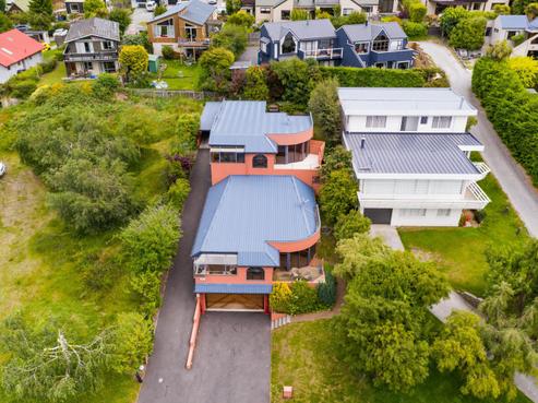 18B Avalon Crescent, Fernhill/Sunshine Bay