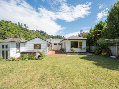 11 Blick Terrace, The Brook