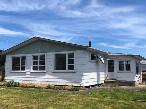 132 Peel Street, Westport