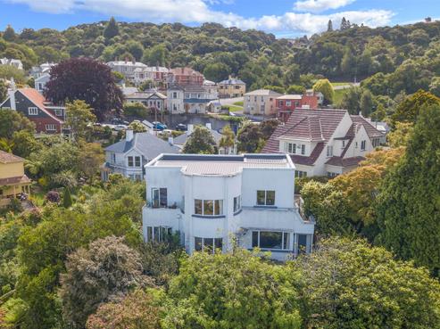 6 Queen Street, North Dunedin