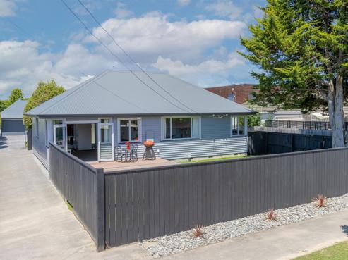 214 Knowles Street, Saint Albans