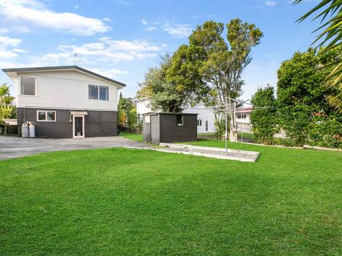 1/328 East Coast Road, Sunnynook