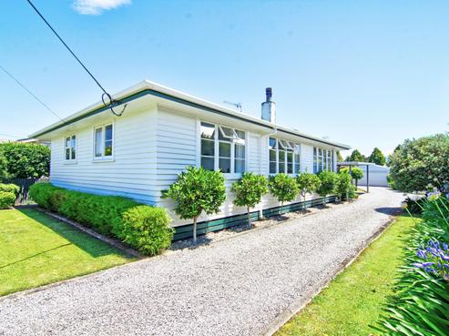 4 Wyndham Street, Carterton