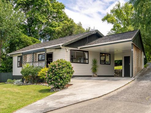 11A Watt Street, Featherston