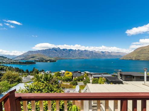 20A Richards Park Lane, Fernhill/Sunshine Bay
