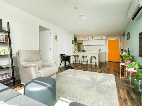 205/25 Bute Road, Browns Bay