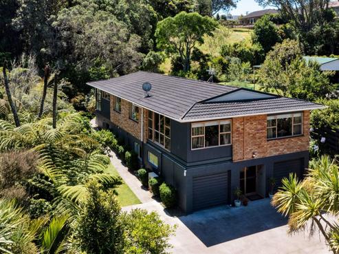 14 Spencer Place, Merrilands