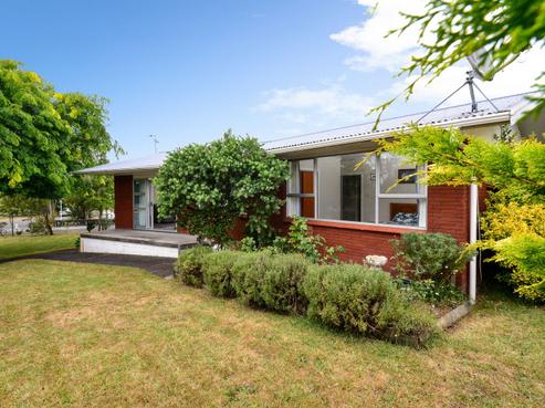 1 Glamis Avenue, Dinsdale