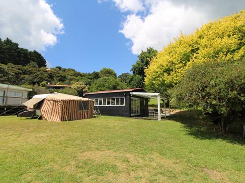 12 Irishtown Road, Kuaotunu