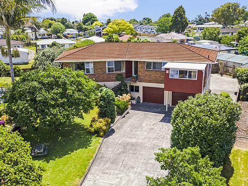 8 Hazeldene Place, Opaheke