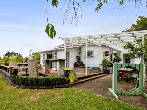 532 Egmont Road, Hillsborough