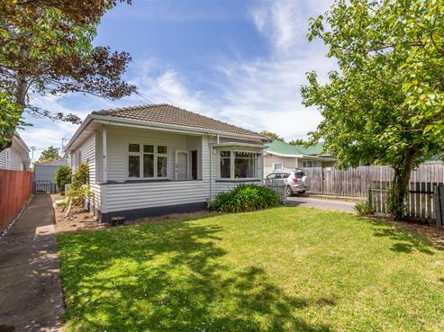 1/44 Hills Road, Edgeware