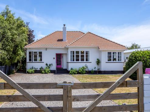28 Garrison Street, Carterton
