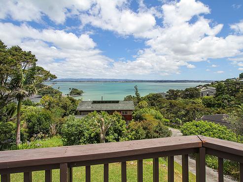 87 Hadfield Street, Beach Haven