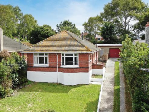136 Forfar Street, Clyde Hill