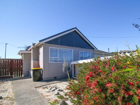 24 Suir Street, Bluff