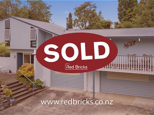 13 Jennifer Place, Chartwell