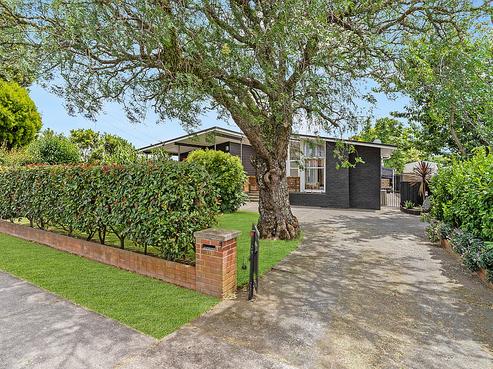 1/170 Clevedon Road, Papakura