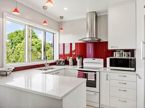 43 Mountbatten Avenue, Hillcrest