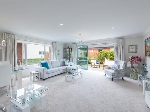 92A Neale Avenue, Stoke