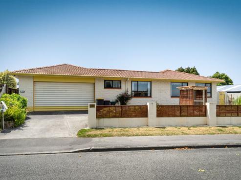121 Denise Crescent, Hornby