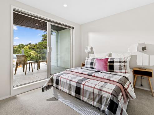 407/25 Bute Road, Browns Bay
