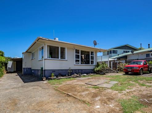 20 Hinau Street, Tikipunga