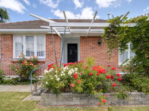 8 Fleming Crescent, Maraenui