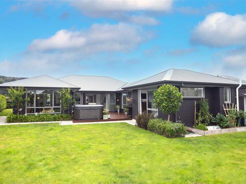 44 Worsleys Road, Cracroft
