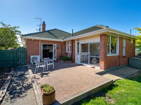 62 Royal Crescent, Saint Kilda