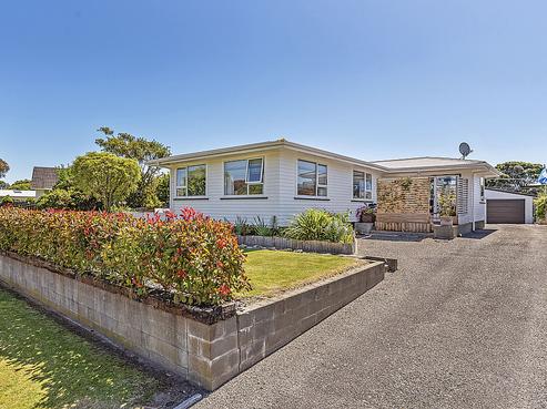 18 Teoti Street, Paraparaumu Beach
