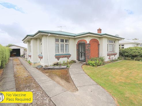 246 Pomona Street, Strathern