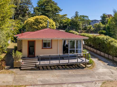 41 Arapiki Road, Stoke