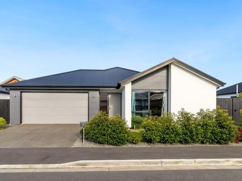 7 Strikemaster Lane, Wigram