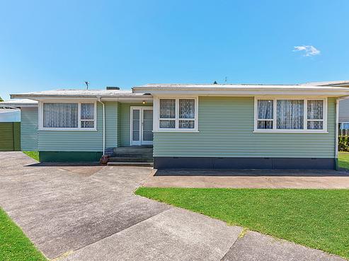 3 Bridgens Avenue, Te Atatu Peninsula