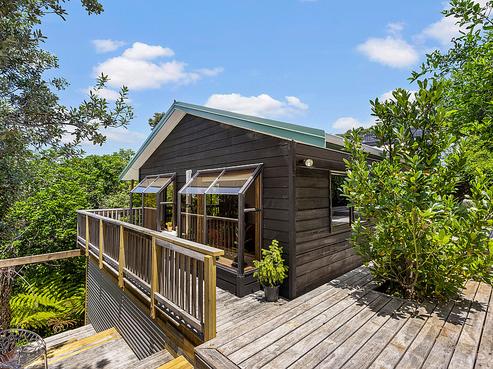 26B Durness Place, Red Beach
