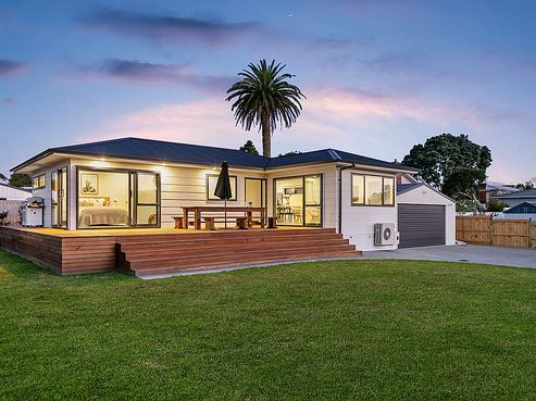 8 Hellyers Street, Birkdale